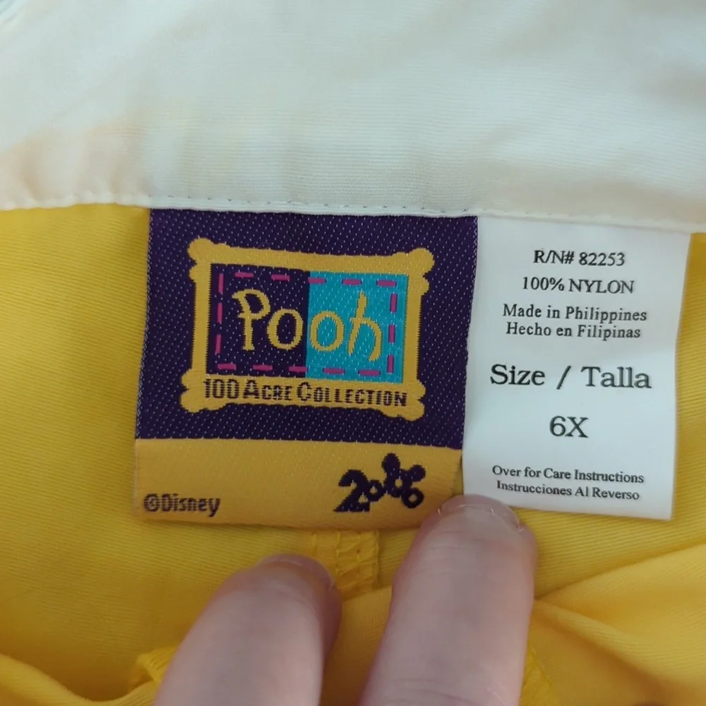 Vintage Winnie the Pooh shorts